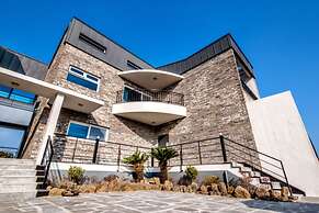 Swimeong Spa Pension