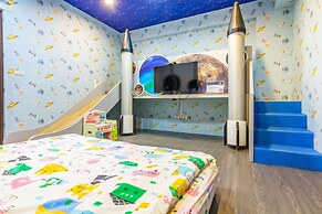 Funny Eggs Guest House