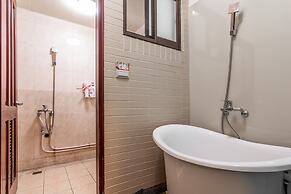 Funny Eggs Guest House