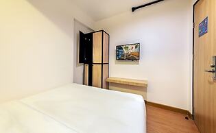 Siam Subway Hostel and Café