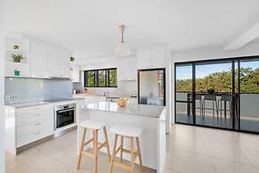 Crystal Shores Sunshine Beach