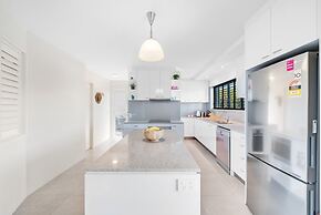 Crystal Shores Sunshine Beach