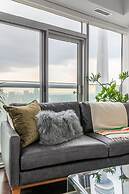 Sky Home with Stunning View of Toronto and Lake Ontario