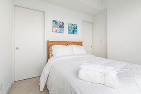 Sky Home with Stunning View of Toronto and Lake Ontario