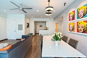 Saigon Skyline Suite in Central District 1