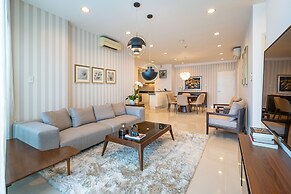 Sai Gon Finest - Panorama Suite in Central D1