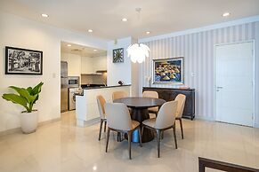 Sai Gon Finest - Panorama Suite in Central D1