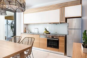 Blue Island Luxury Apartment