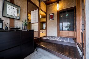 Classic Japan Living Kikuya