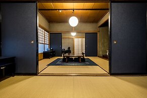 Classic Japan Living Kikuya