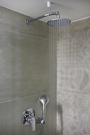 Pennys House - 2 Separate Apartments