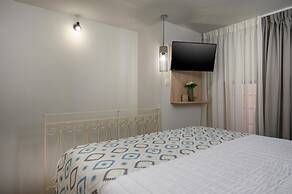 Pennys House - 2 Separate Apartments