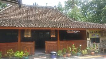 Homestay Arya Mangunan