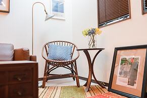 Back to 90s American Style House