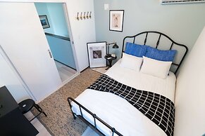 Back to 90s American Style House