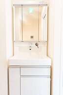 Back to 90s American Style House