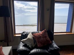 Atlantic Rest Stunning Vistas of the Skelligs