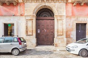 La terrazza sulla Chiesa di San Francesco d'Assisi