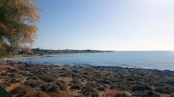 Kritamos Beach Apartments