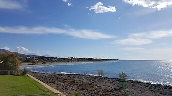 Kritamos Beach Apartments