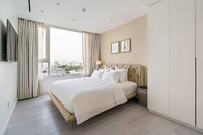 Saigon Finest - IDG Suite Collection - 10J