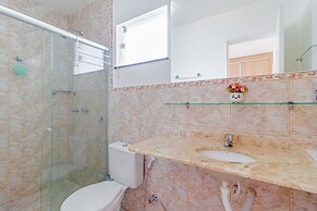 GB07 Otima Casa 4 Suites em Guarajuba