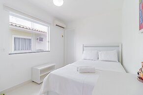 GB07 Otima Casa 4 Suites em Guarajuba