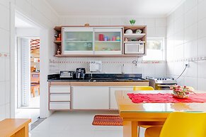 GB07 Otima Casa 4 Suites em Guarajuba