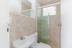 GB07 Otima Casa 4 Suites em Guarajuba