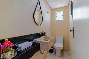 GB07 Otima Casa 4 Suites em Guarajuba