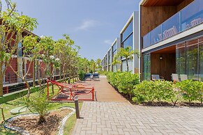 IT03 Bangalo Duplex 3 Suites Pe na Areia