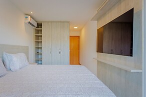 IT03 Bangalo Duplex 3 Suites Pe na Areia