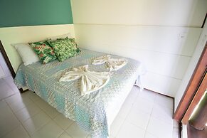 IT04 Bangalo Duplex 3 Suítes Pe na Areia