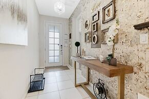 Disney NEW Solara 5 bed Private Pool IHR 1027