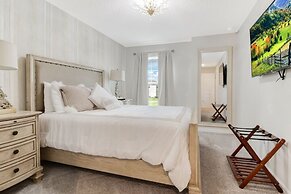 Disney NEW Solara 5 bed Private Pool IHR 1027