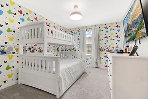 Disney NEW Solara 5 bed Private Pool IHR 1027