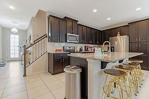 Disney NEW Solara 5 bed Private Pool IHR 1027