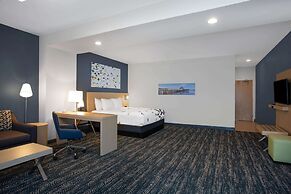 La Quinta Inn & Suites by Wyndham Manassas Va-Dulles Airport