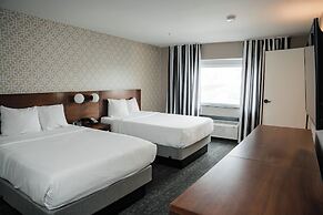 Dutch Wonderland Inn