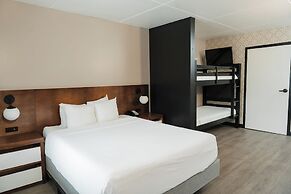 Dutch Wonderland Inn