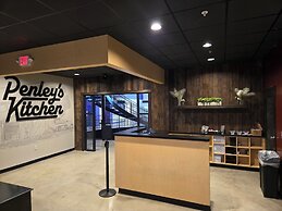 Dutch Wonderland Inn