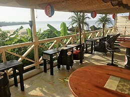 Beach Lodge 1 & Private Beach