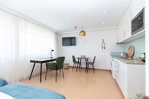 Feel Porto CC Corporate Housing