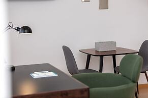Feel Porto CC Corporate Housing