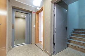 Feel Porto CC Corporate Housing