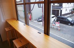 Travelers' house ROOTs - Hostel