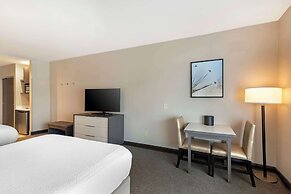 Best Western Plus Executive Residency Rigby's Water World Hotel