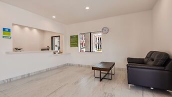 SureStay by Best Western Baytown