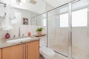 Roami at The Current