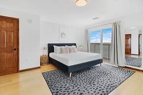 Roami at The Current